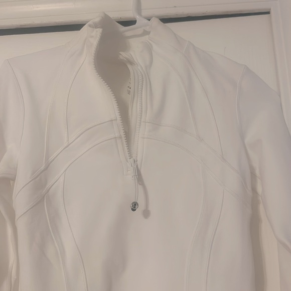 RARE Lululemon Define Dress….PERFECT condition!! - Picture 2 of 5